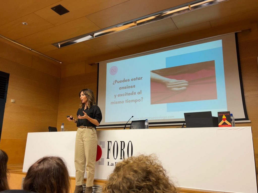 Silvia Sanz es la protagonista del Foro La Región