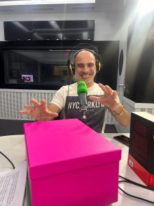 Silvia Sanz en LOVIN’ YOU: autenticidad y deseo en la era digital