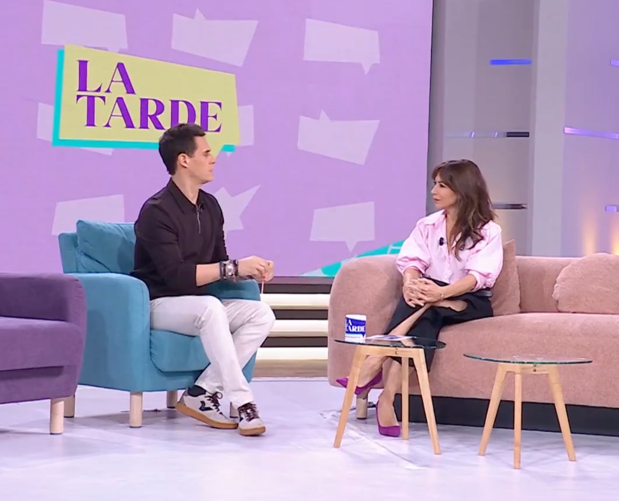 Silvia Sanz psicóloga y sexóloga en Madrid analizando bienestar y relaciones en Telemadrid