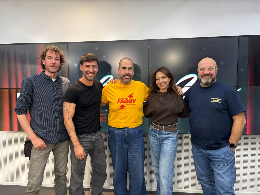 La psicóloga Silvia Sanz analiza en Lovin You (Onda Cero) junto al actor Alberto Velasco el impacto de la vergüenza corporal y los filtros en la pareja