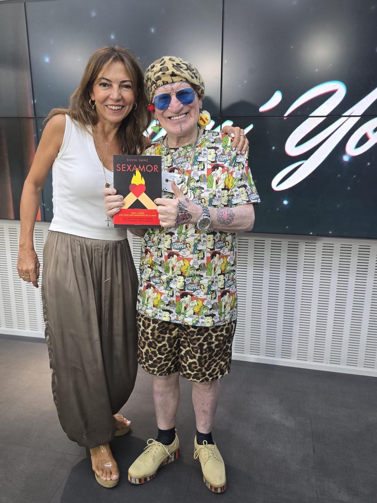 Silvia Sanz analiza en el programa 100 de Lovin’ You (Onda Cero) el deseo en la tercera edad, la intimidad en residencias y los límites al acostarte con un amigo.